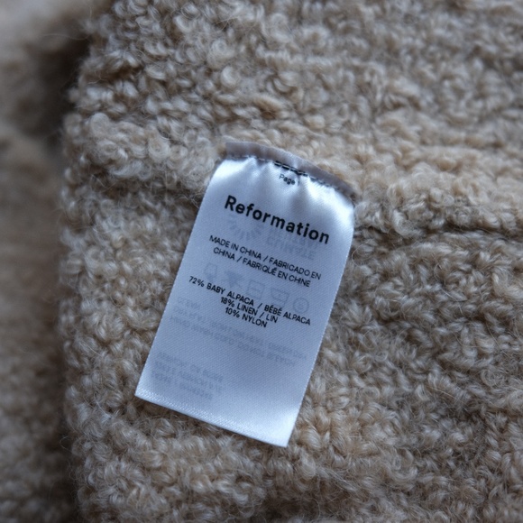 Reformation boucle Sweater - Picture 5 of 5